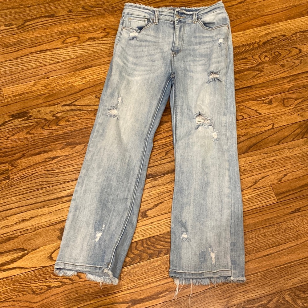 Risen high rise vintage wash raw waist, raw hem jeans 29 light wash distressed